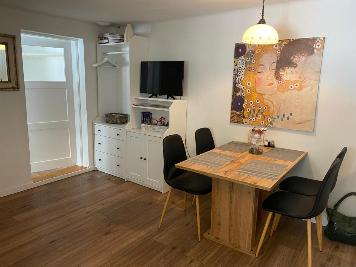 Almsternderl - Gemuetliche In Appartement *